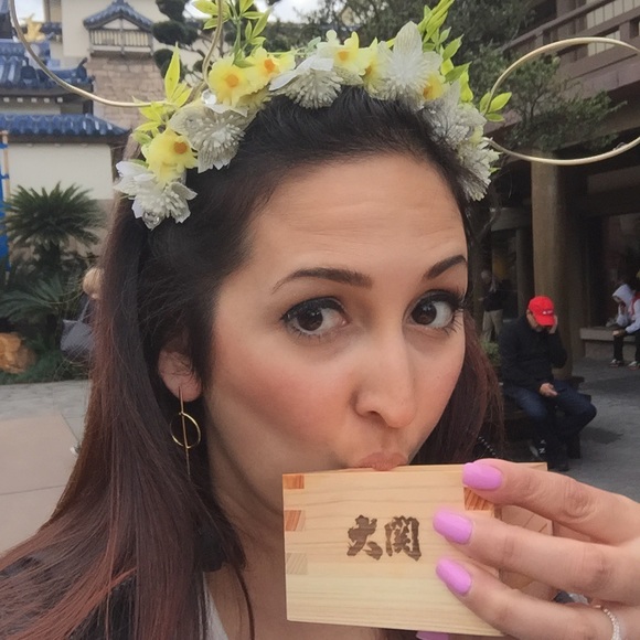 Meet your Posher, Elianna - Picture 4 of 6